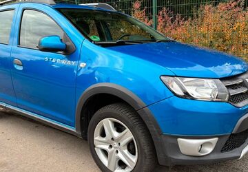 Dacia Sandero 99.900 km 4.500 &euro; Berlin 12524