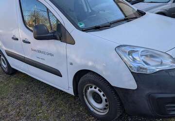 Citroen Berlingo 187.344 km 5.999 &euro; Berlin-Karlshorst 10318