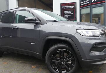 Jeep Compass 12.041 km 24.800 &euro; Berlin 13156