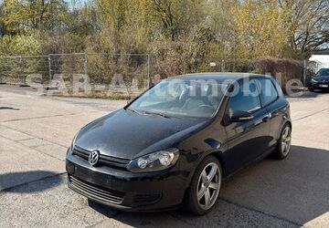 VW Golf 191.541 km 3.099 &euro; Berlin 13156