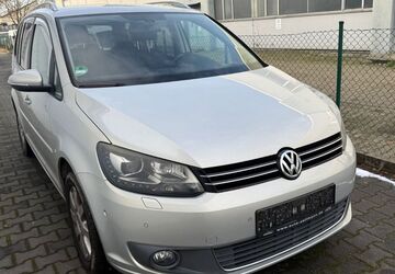 VW Touran 80.400 km 8.999 &euro; Berlin 12277