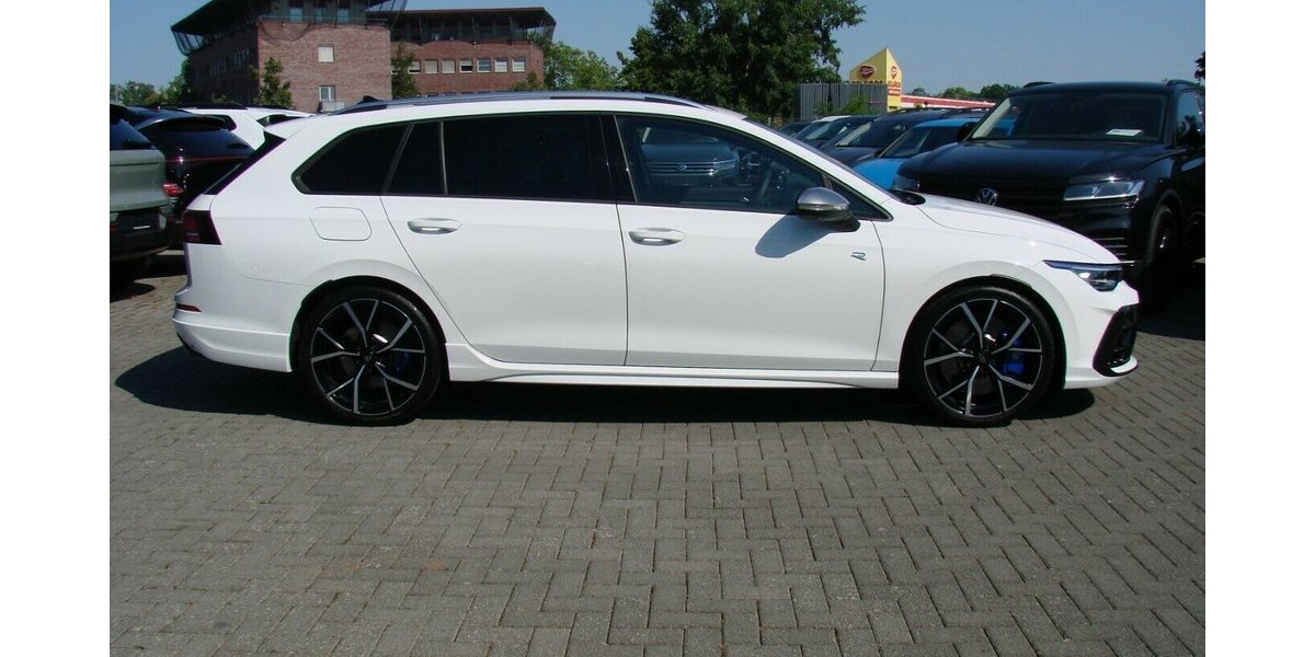 VW Golf Variant 2.0TSi R-Performance 4M ACC LED Pano 7.321 km 43.980 &euro; Falkensee 14612