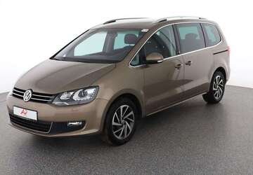 VW Sharan 99.621 km 23.880 &euro; Berlin 12103
