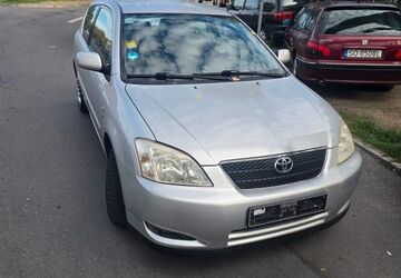 Toyota Corolla 196.000 km 1.790 &euro; Berlin 13599