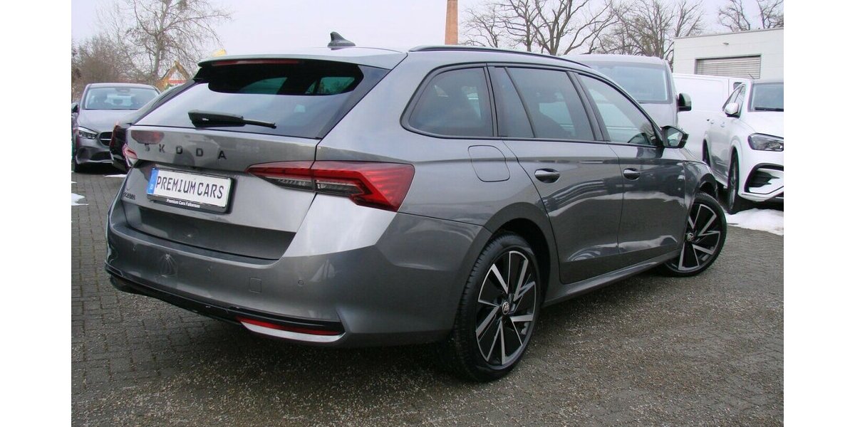 Skoda Octavia 2.0TDi Sportline LED 360º Canton HUD 39.383 km 29.480 &euro; Falkensee 14612
