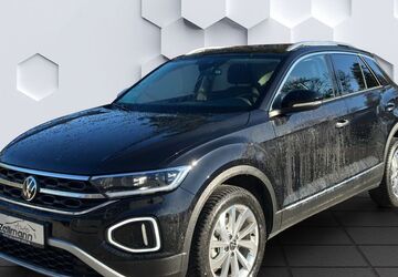 VW T-Roc 7.858 km 28.330 &euro; Berlin 12524