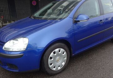 VW Golf 232.000 km 2.600 &euro; Berlin 12249