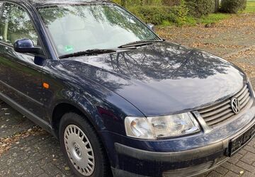 VW Passat 176.000 km 1.690 &euro; Bernau 16321