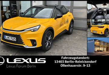 Lexus LBX 6.000 km 41.890 &euro; Berlin 13403