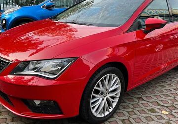 Seat Leon 83.600 km 12.395 &euro; Berlin 13089