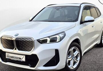 BMW iX1 8.900 km 44.750 &euro; Teltow 14513