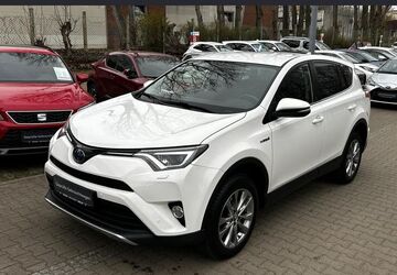 Toyota RAV 4 65.893 km 24.490 &euro; Berlin 13403