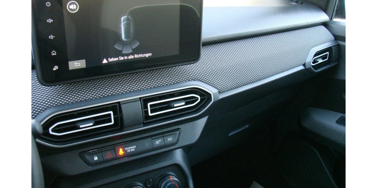 Dacia Sandero III 1,0 TCe 90 Expression Automatik Temp S 20.658 km 16.980 &euro; Falkensee 14612