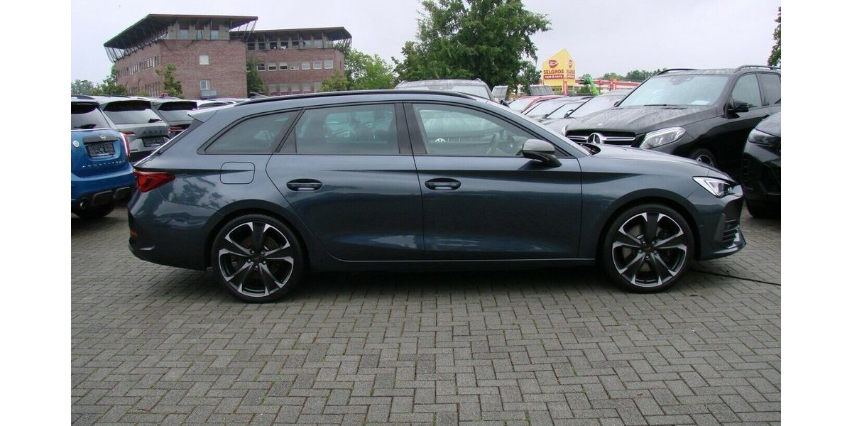 Cupra Leon ST VZ e-Hybrid ACC Navi Beats Matrix-LED 22.033 km 28.980 &euro; Falkensee 14612