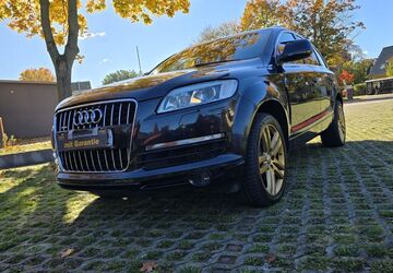 Audi Q7 255.000 km 8.900 &euro; Berlin 13409