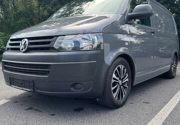 VW T5 Transporter 150.000 km 16.888 &euro; Berlin 13599