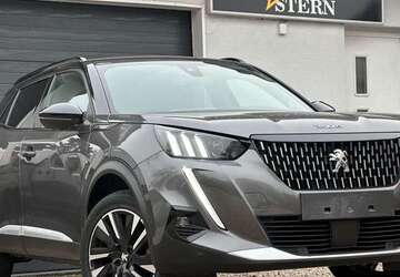 Peugeot 2008 64.000 km 17.399 &euro; Berlin 12353