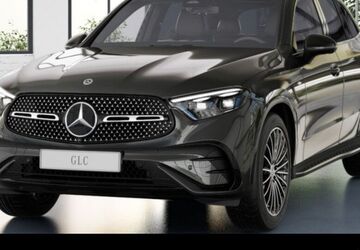 Mercedes-Benz GLC 300 9.900 km 71.500 &euro; Berlin 10587