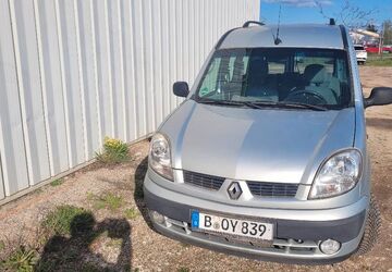 Renault Kangoo 158.130 km 2.499 &euro; Berlin 12679