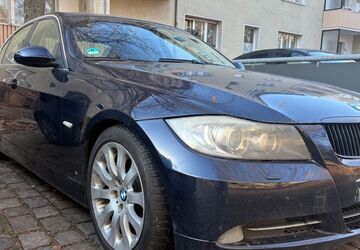 BMW 330 486.000 km 4.990 &euro; Berlin 13359