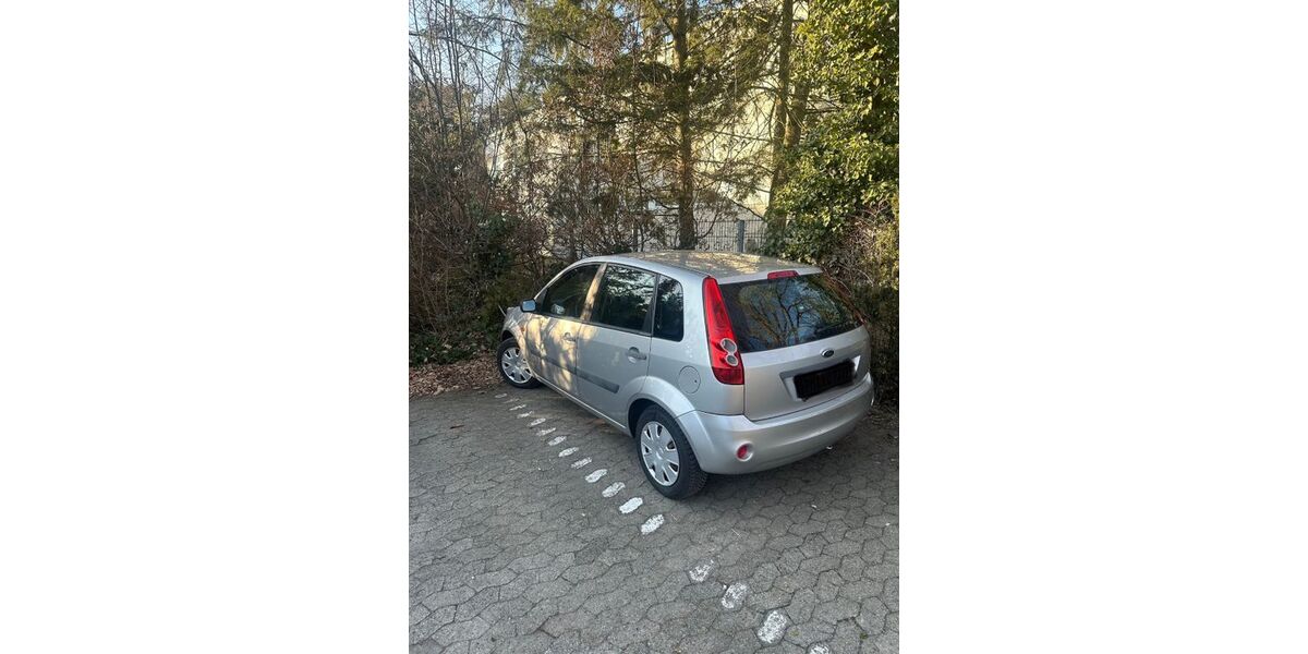 Ford Fiesta 108.000 km 3.900 &euro; Berlin 14169