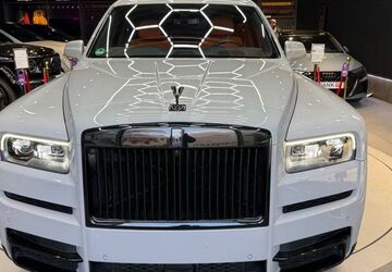 Rolls Royce Cullinan 46.973 km 399.900 &euro; Berlin 12277
