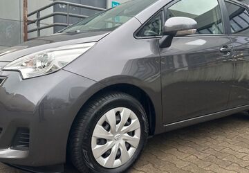 Toyota Verso-S 73.224 km 9.980 &euro; Berlin 13353