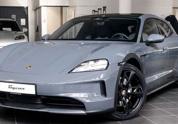 Porsche Taycan 9.000 km 133.900 &euro; Berlin 10587