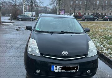 Toyota Prius 146.000 km 5.300 &euro; Berlin 13059