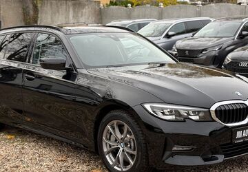 BMW 330 98.512 km 25.890 &euro; Berlin 12349