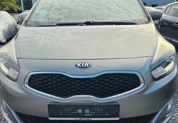 Kia Carens 155.000 km 6.800 &euro; Mittenwalde 15749