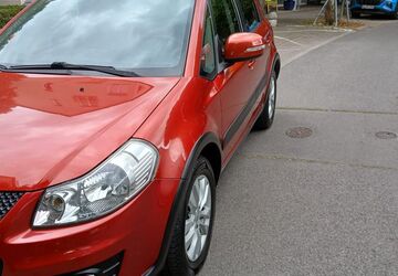 Suzuki SX4 74.000 km 7.999 &euro; MAHLOW 15831