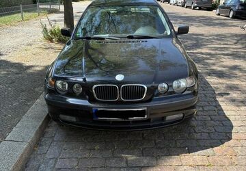 BMW 316 255.383 km 800 &euro; Berlin 10439