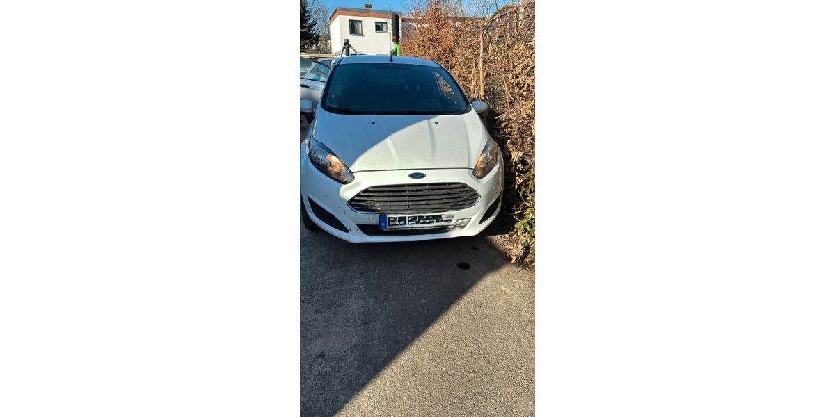 Ford Fiesta 45.000 km 5.900 &euro; Berlin 14163