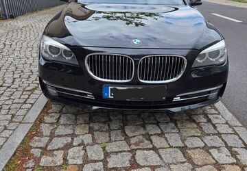 BMW 730 286.000 km 10.900 &euro; Berlin 13629