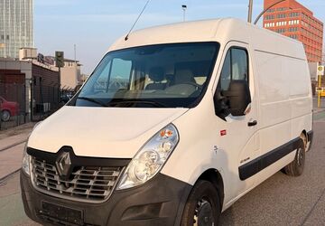 Renault Master 322.155 km 7.299 &euro; Berlin 12055