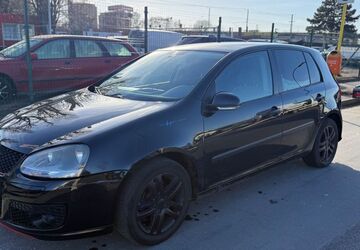 VW Golf 225.338 km 1.199 &euro; Berlin 13597