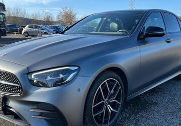 Mercedes-Benz E 300 95.390 km 34.350 &euro; Berlin 12043