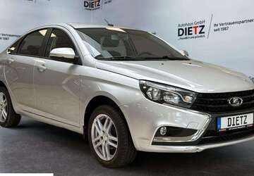 Lada Vesta 66.500 km 7.590 &euro; Wildau 15745
