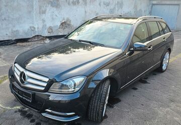 Mercedes-Benz C 300 161.200 km 13.900 &euro; Berlin 12355
