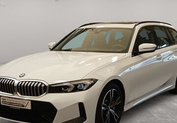 BMW 330 5.647 km 45.900 &euro; Berlin 14057