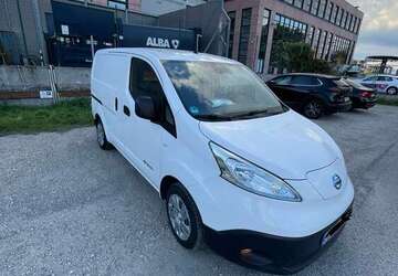 Nissan E-NV200 80.000 km 8.200 &euro; Berlin 12107