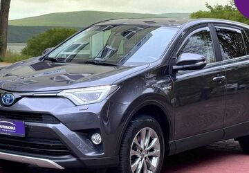 Toyota RAV 4 88.962 km 22.499 &euro; Berlin 13089
