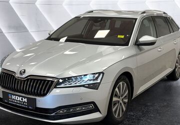Skoda Superb 80.600 km 30.990 &euro; Berlin 12681