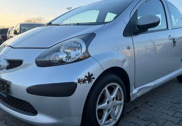 Toyota Aygo (X) 123.000 km 1.599 &euro; Oberkrämer 16727