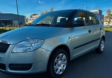Skoda Fabia 72.300 km 3.200 &euro; Berlin 13405