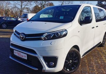 Toyota Proace (Verso) 74.500 km 35.950 &euro; Berlin 13403