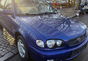 Toyota Corolla 130.000 km 2.980 &euro; Berlin 12109