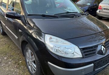 Renault Scenic 131.000 km 2.690 &euro; Mahlow 15831