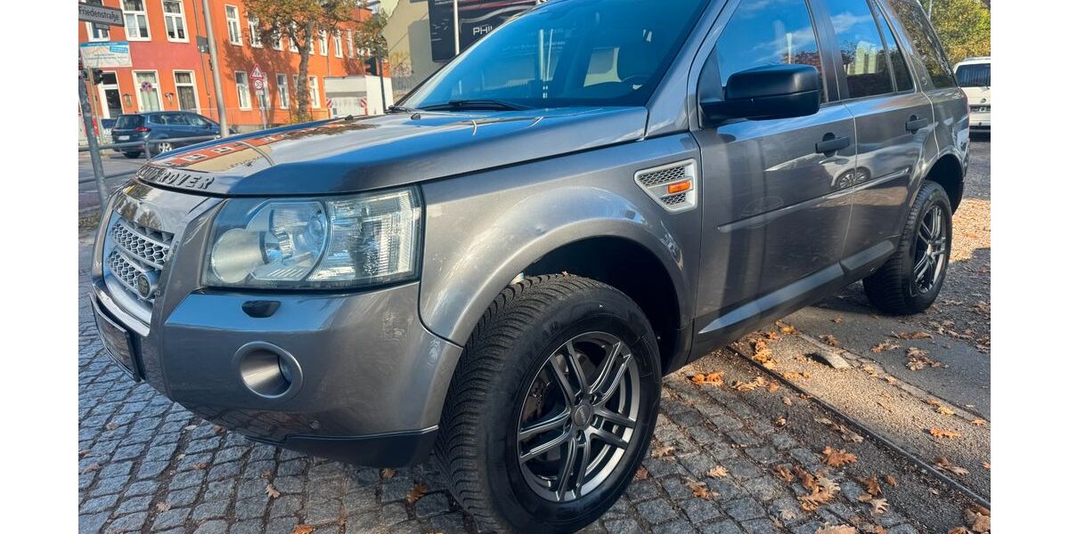 Land Rover Freelander 186.326 km 6.990 &euro; Berlin - Tempelhof 12107